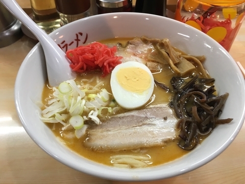 「辛辛長州ラーメン」@長州ラーメン 万龍軒 新町店の写真