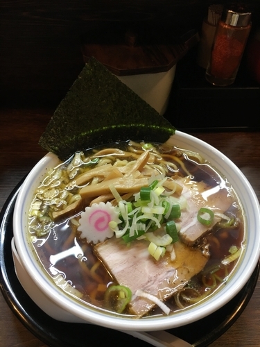「醤油煮干ラーメン￥750」@東京煮干中華そば 三三㐂 大森の写真