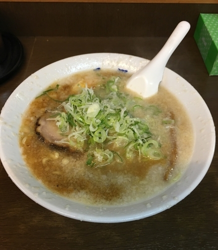 「元ラーメン（脂多め・ネギ多め￥650）」@蔵前元楽 総本店の写真