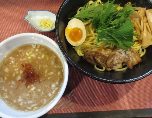 「＜期間限定＞旨辛海老塩つけ麺　850円」@廻麺 鶏千の写真