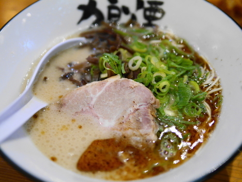 「香油らーめん 粉落とし」@狼煙 長野稲葉店の写真