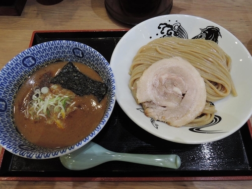 「濃厚つけ麺」@日本の中華そば富田 成田空港店の写真