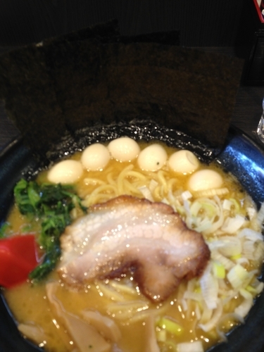 「ラーメン ウズラ 大盛」@松壱家 平塚店の写真