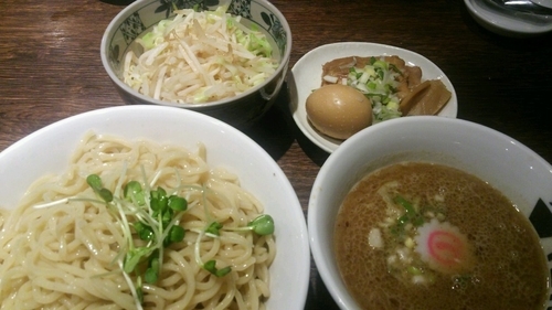 「特製つけ麺（大盛）+野菜」@つけめんTETSU 三鷹店の写真