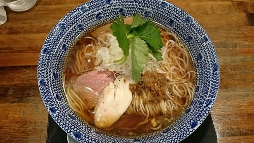 「限定比内地鶏と貝出汁のラーメン」@自家製麺ばくばくの写真