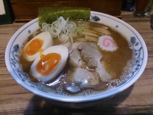 「ラーメン+味付玉子」@麺屋 英の写真