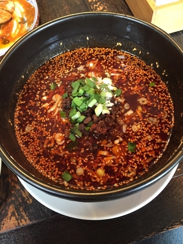 「紅麻辣担々麺」@蒼龍唐玉堂 六本木店の写真