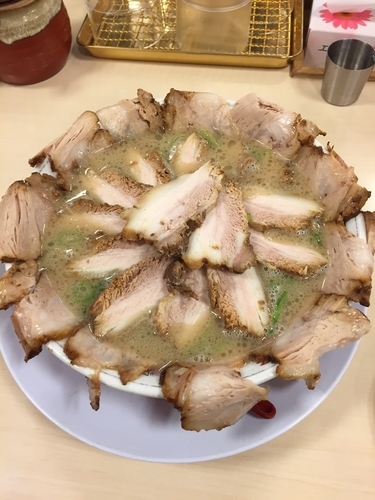 「Wチャーシュー麺」@長浜ラーメンの写真