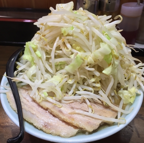 「さぶろうらーめん・中盛＋味玉（￥680＋￥100）」@郎郎郎の写真