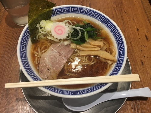 「中華そば」@舎鈴 ビーンズ武蔵浦和店の写真