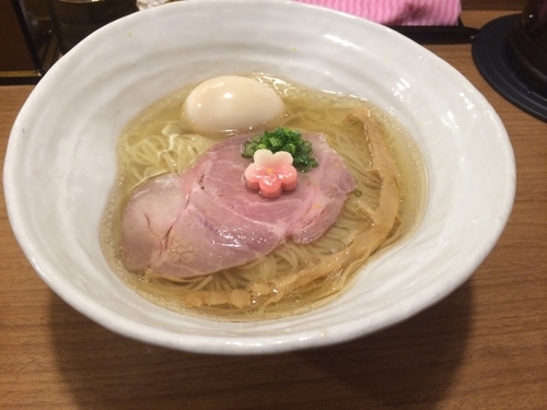 「鯛塩そば」@鯛塩そば 灯花 本店の写真