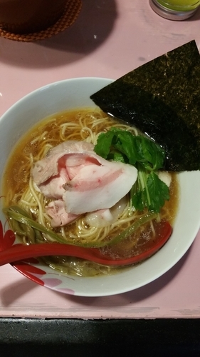 「凛々しい地鶏中華そば」@らーめん凛々の写真