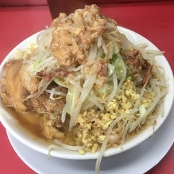 豚マシ大ラーメン