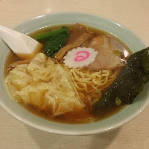 「ワンタンメン」@龍味 横浜トーヨー街店の写真