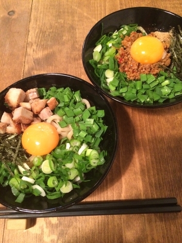 「ミニまぜそば(赤・白)」@せんだが家の写真