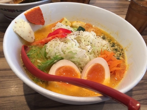 「特製ベジソバ」@ソラノイロ ARTISAN NOODLESの写真