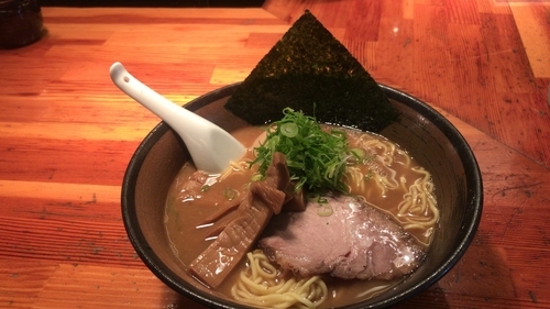 「味玉らーめん 930円」@瞠 池袋店の写真