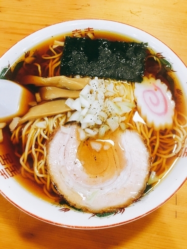 「昔ながらの醤油ラーメン 大盛」@麺屋 味噌一 本店の写真