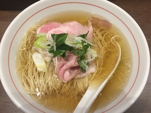 「ラーメン白（750円）」@八咫烏の写真