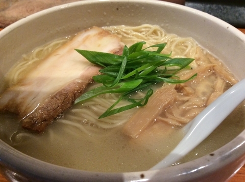 「らーめん（800円）」@麺屋 臥龍の写真