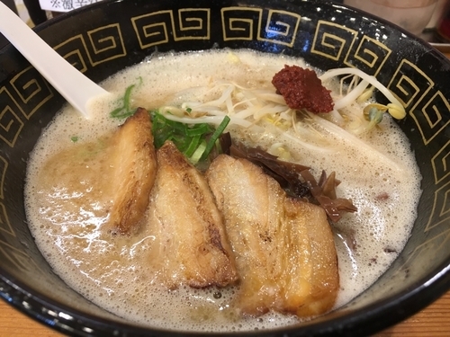 「男気とんこつラーメン680円 替玉100円」@麺屋 八感の写真