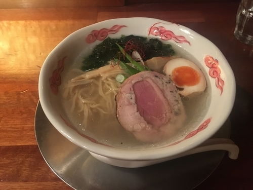 「鶏そば」@麺・DINING 毘沙門天の写真