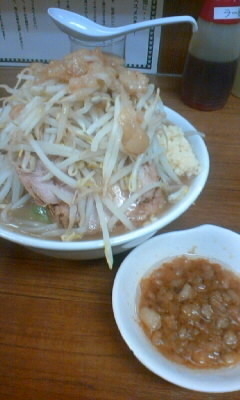 「ラーメン少（全部）700円」@ラーメンの店 どでん 北浦和店の写真