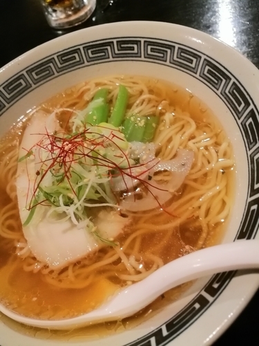 「塩らーめん」@かじや飲食店の写真