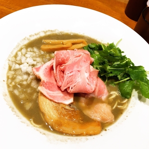 「特濃いか煮干しそば」@寿製麺よしかわ 川越店の写真