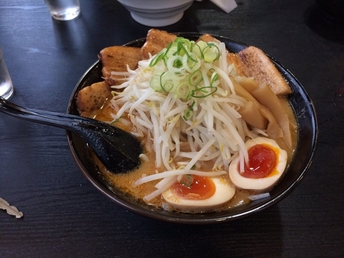 「富士山盛り味噌ラーメン」@つけ麺 白虎の写真
