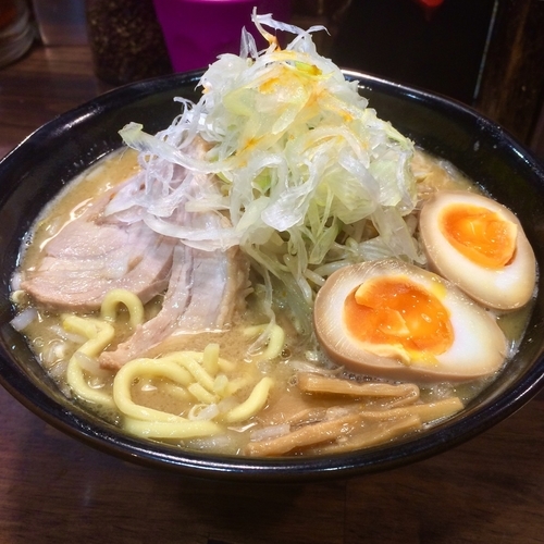 「味噌（野菜大盛）¥830円（味卵＋120円）」@麺処 花田 池袋店の写真