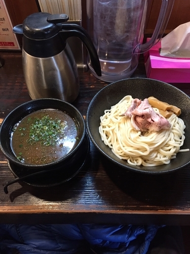 「醤油つけ麺 特盛  880円」@らーめん 本竈の写真