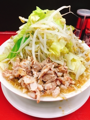 「ラーメン 麺100g 野菜少し増し、ほぐし豚」@豚男 -BUTAMEN-の写真