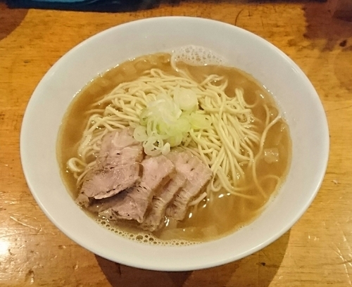 「比内鶏肉そば(中)」@自家製麺 伊藤の写真