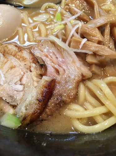 「ラーメン ７００円」@麺屋 炙りの写真
