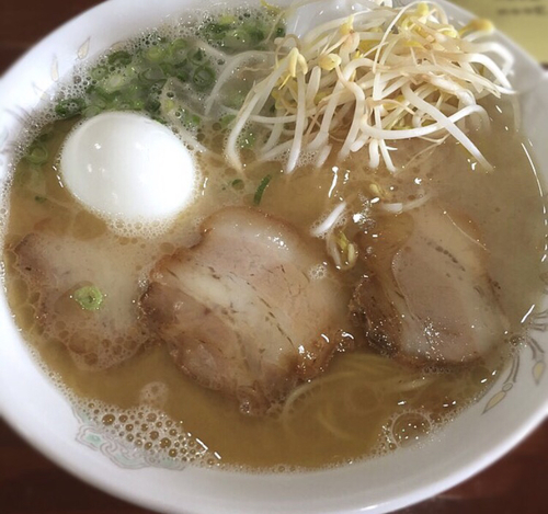 「ラーメン玉子入り」@ラーメン洋の写真