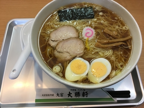 「中華麺大盛ゆで玉子990円」@大宮大勝軒の写真