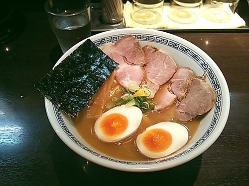 「焼き豚らーめん（味付玉子入り）」@らーめん はやしの写真