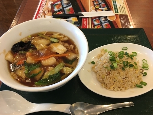 「八宝あんかけ麺880円+半チャーハン280円」@中華レストランChina Fan 草加店の写真