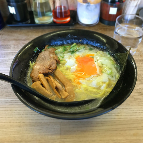 「塩卵らーめん」@らーめん家 きらくの写真