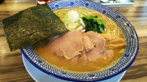「豚骨魚介らー麺 大盛」@一番舎の写真