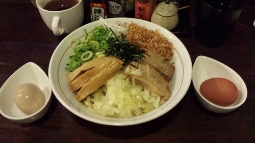 「まぜそば(太麺)860円+ラーパストッピング(味玉)」@いりにぼの写真
