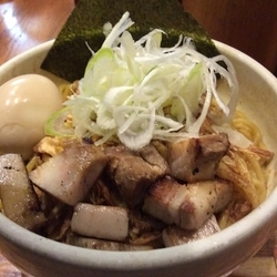 特汁なし中盛（800円）