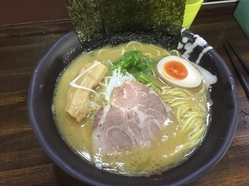 「鶏白湯（醤油）ラーメン大盛」@麺や 野口の写真
