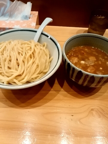 「辛煮干しつけ麺（大盛無料）」@蕾 煮干 分家の写真