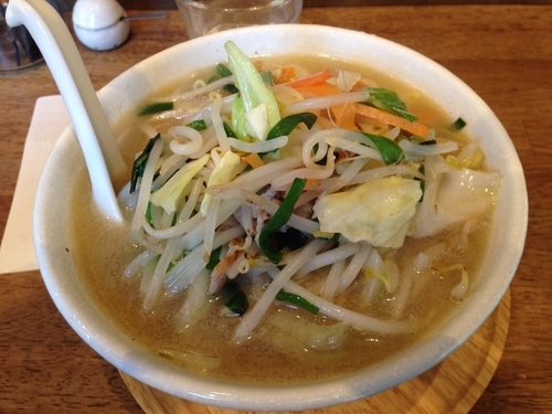 「野菜たっぷりタンメン」@らーめんshigetomiの写真