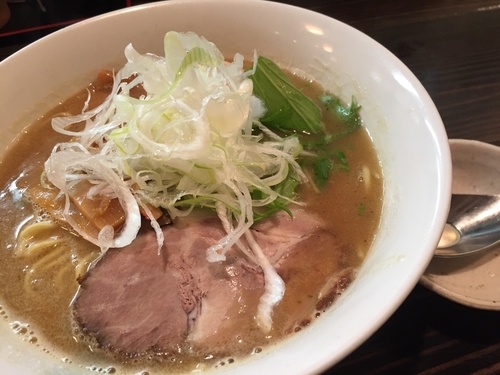 「豚骨魚介ラーメン（180g）+味玉」@麺屋 和利道 waritoの写真
