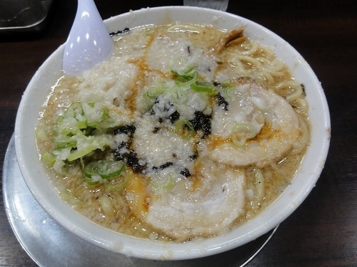 「中華そば 760円 大アブラ　両ネギマシ」@らーめん潤 蒲田店の写真