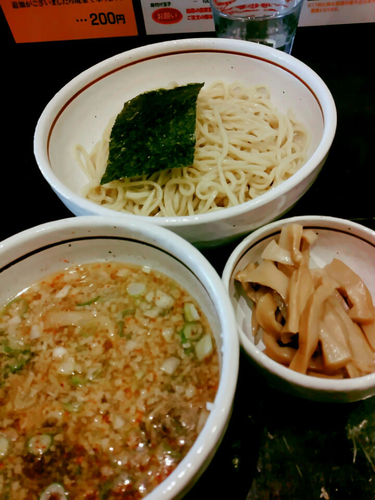 「煮干しつけそば　800円＋メンマ100円」@中華そば しながわの写真