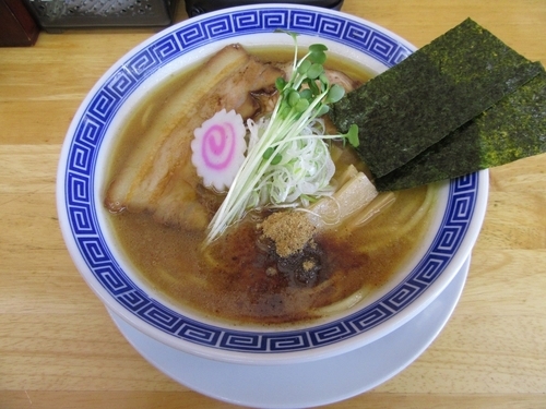 「中華そば（７３０円）」@勝神角ふじの写真